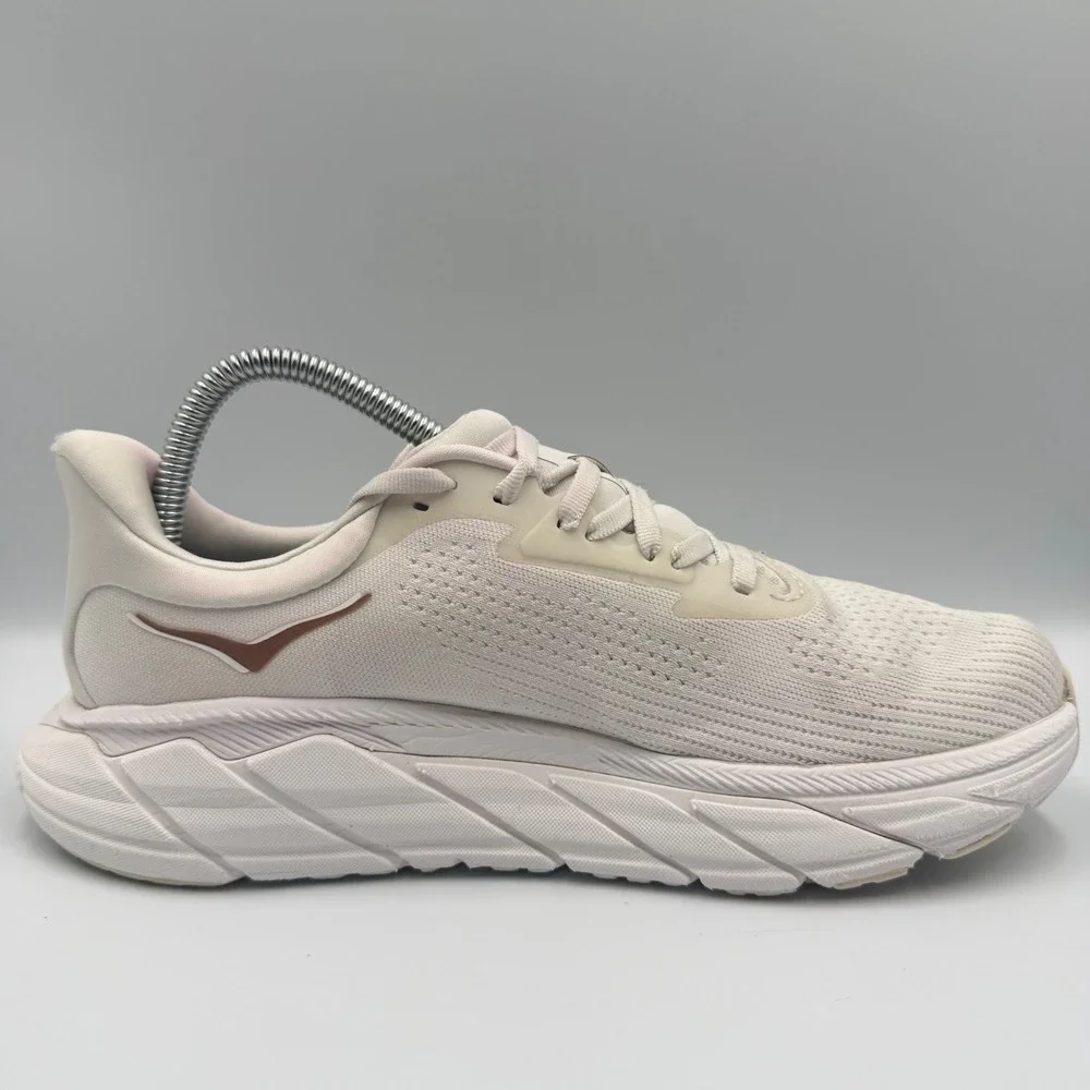 Hoka One One Arahi 7 Womens Size 8 Running Shoes Sneakers Cream Rose Gold